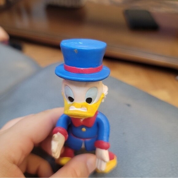 VINTAGE Disney Plastic Toy Mini Figure Lot - Picture 4 of 4